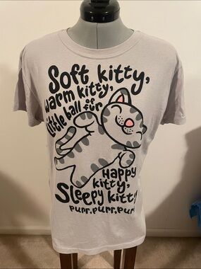 Big Bang Theory "Soft Kitty" shirt - XL